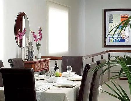 Puerto Del Carmen Sleeps 8 Air Con Wifi Vila